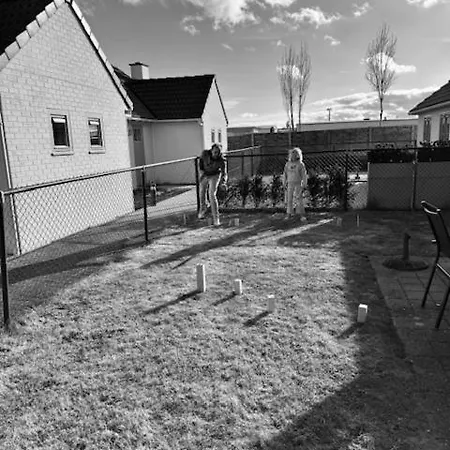 Semesterbostad Beachhouse 25